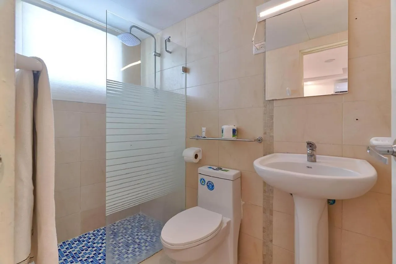 Escape Oceanfront 3Br Condo In Avenida Espana 9Flr With Pool 산토도밍고 아파트