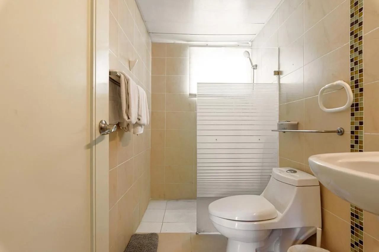 Apartamento Escape Oceanfront Condo in Avenida Espana w/Pool Santo Domingo República Dominicana